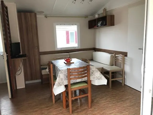 Apartment Kerlann 4 Etoiles Mobil Home 2Chs 1Sdb Pont Aven Finistere France