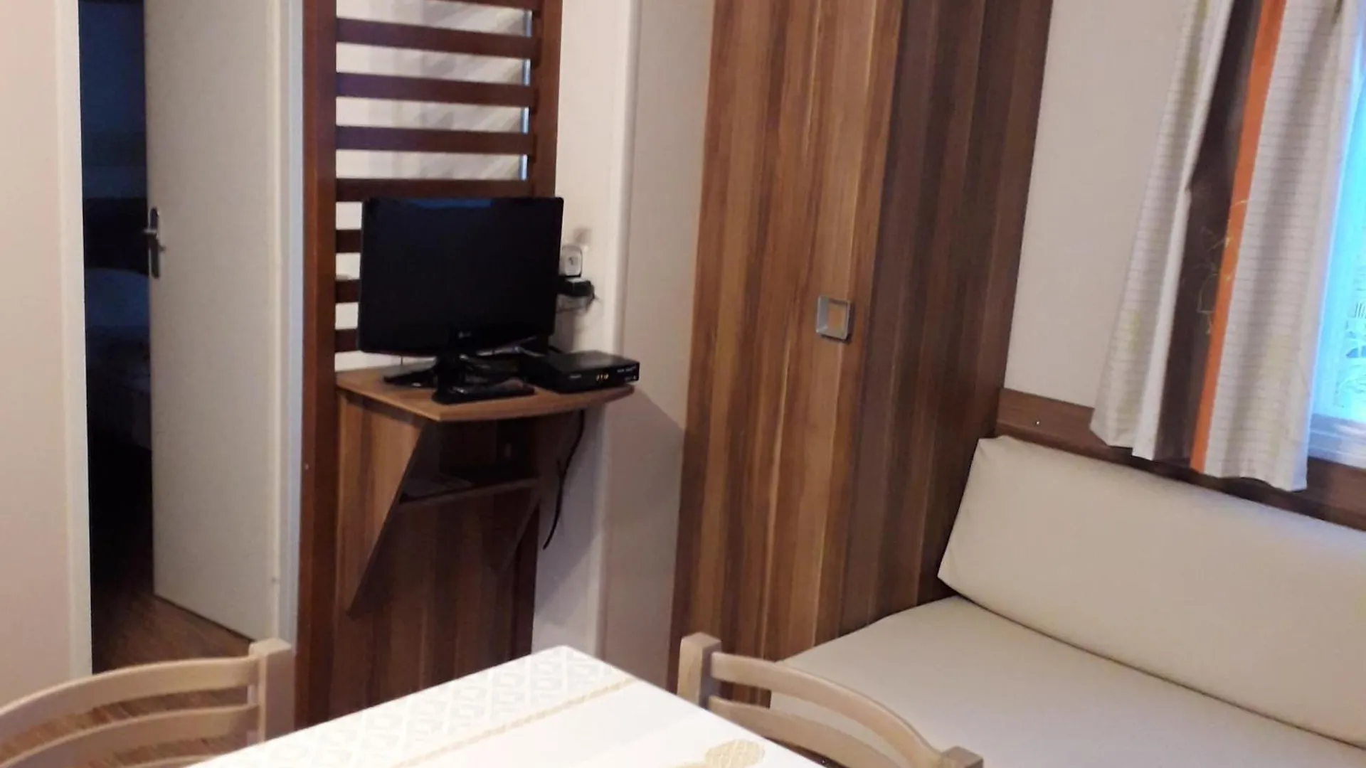 Apartment Kerlann 4 Etoiles Mobil Home 2Chs 1Sdb Pont Aven Finistere